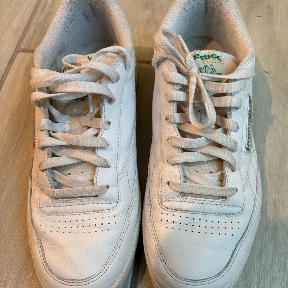 Reebok White Mens Sneakers, Sz 9.5 Used - Picture 8 of 11